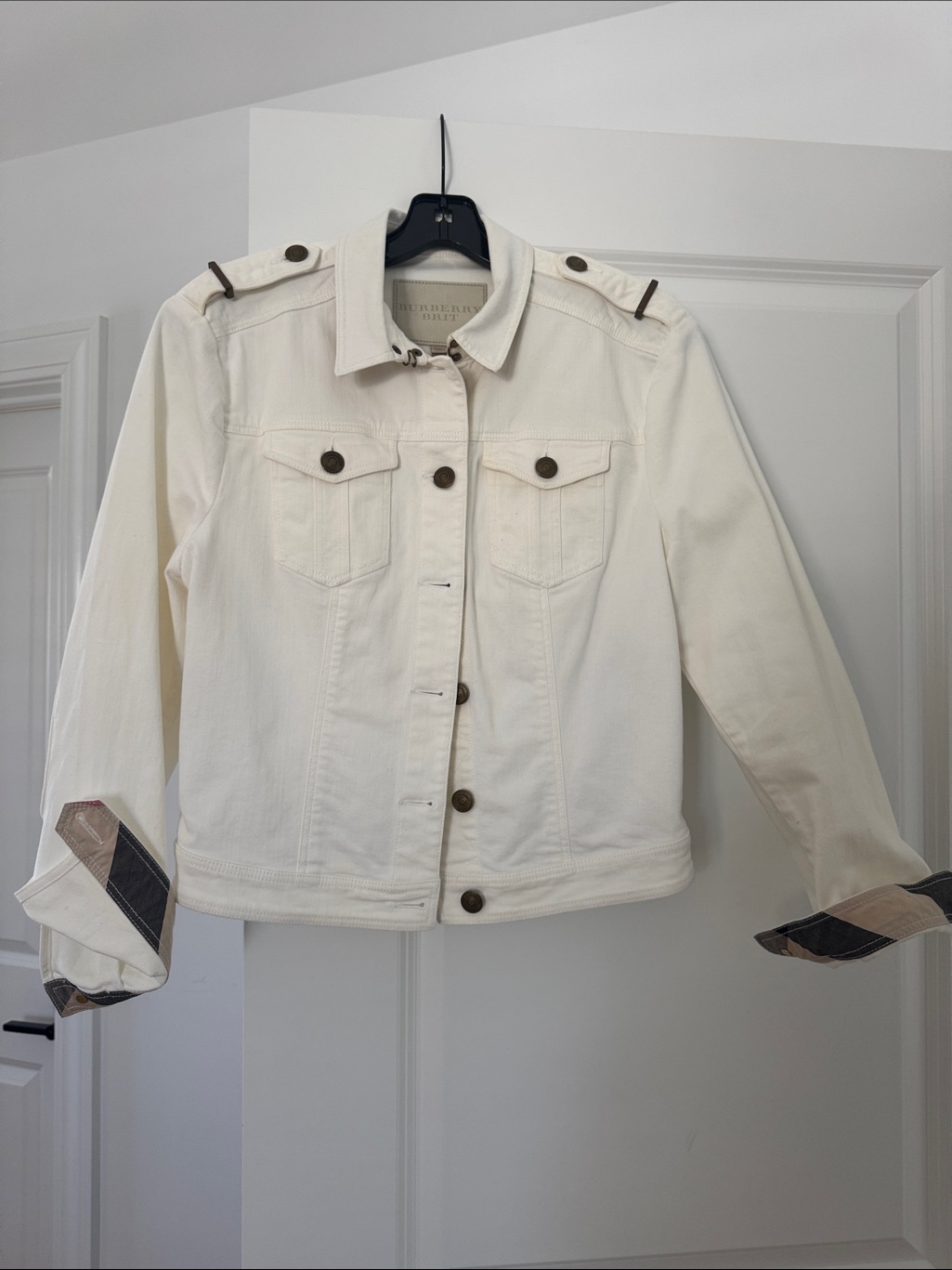 Burberry Ivory Cotton Blend Denim Jacket With Signature Cuff Detail